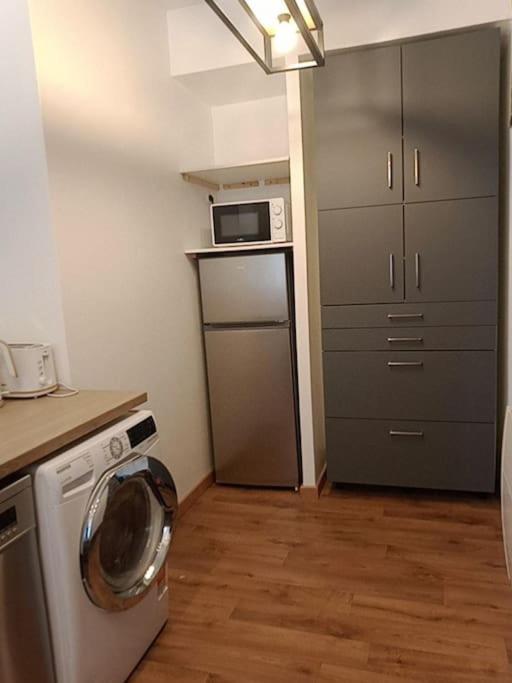 Gonnelles Appartement T3 Centre Ville Rdc D Agén Exterior foto